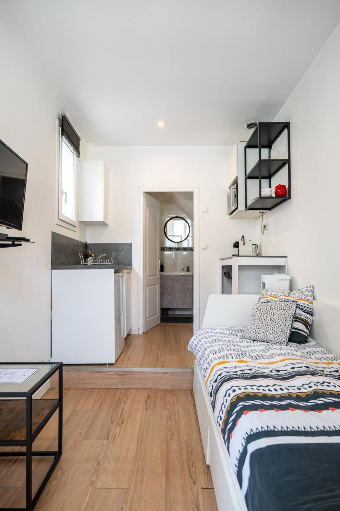Studio Cosy Rdc, Calme Avec Cour Exterieure Saran Bagian luar foto